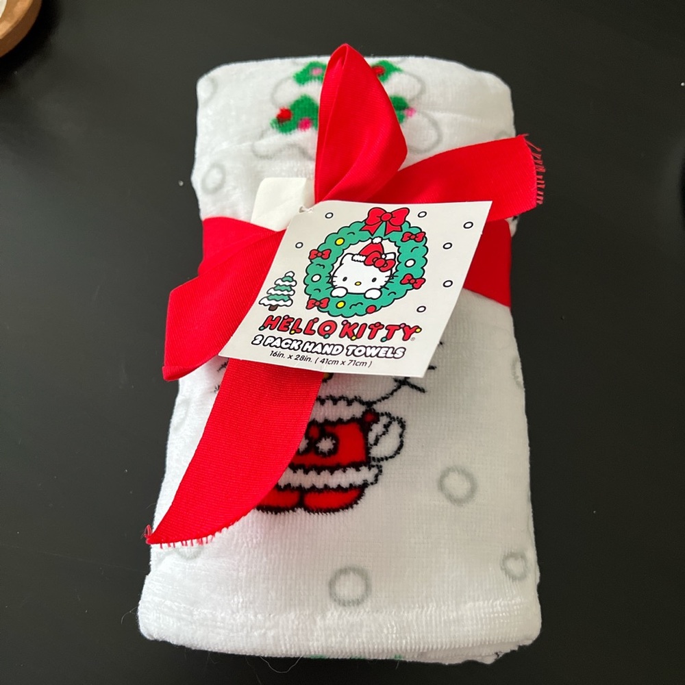 Hello kitty Christmas towel set